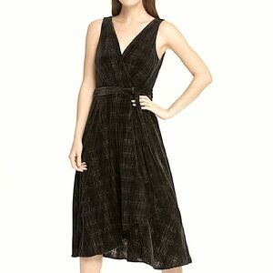 LTK Best Dress For All Types Wrap Dress Lifted Texture Silky Feel Belt Midi 8